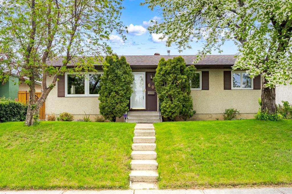 Picture of 60 Marbrooke Circle NE, Calgary Real Estate Listing