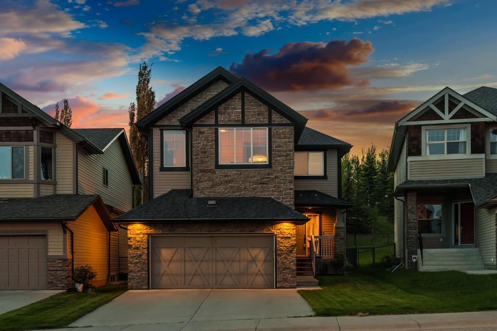 Picture of 435 St Moritz Drive SW, Calgary Real Estate Listing