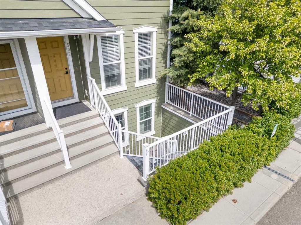 Picture of 535 Mckenzie Towne Close SE, Calgary Real Estate Listing