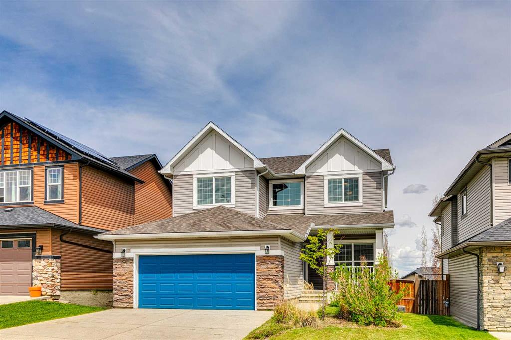 Picture of 18 Westmount Way , Okotoks Real Estate Listing