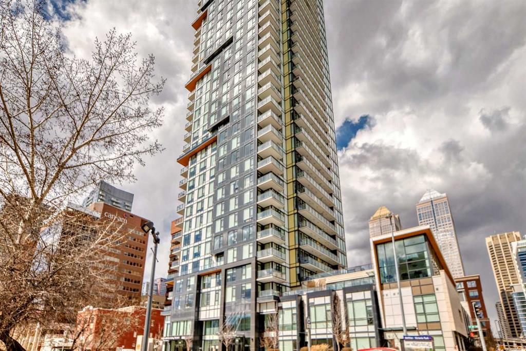 Picture of 2003, 310 12 Avenue SW, Calgary Real Estate Listing