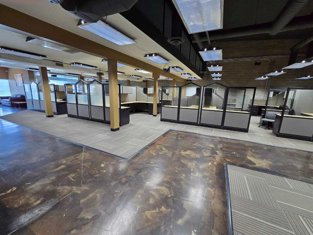 Picture of 123, 2340 Pegasus Way NE, Calgary Real Estate Listing