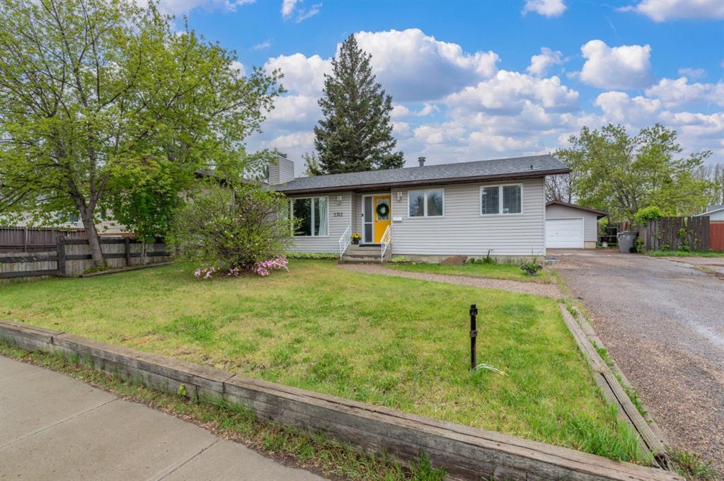 Picture of 2312 47 Avenue , Lloydminster Real Estate Listing