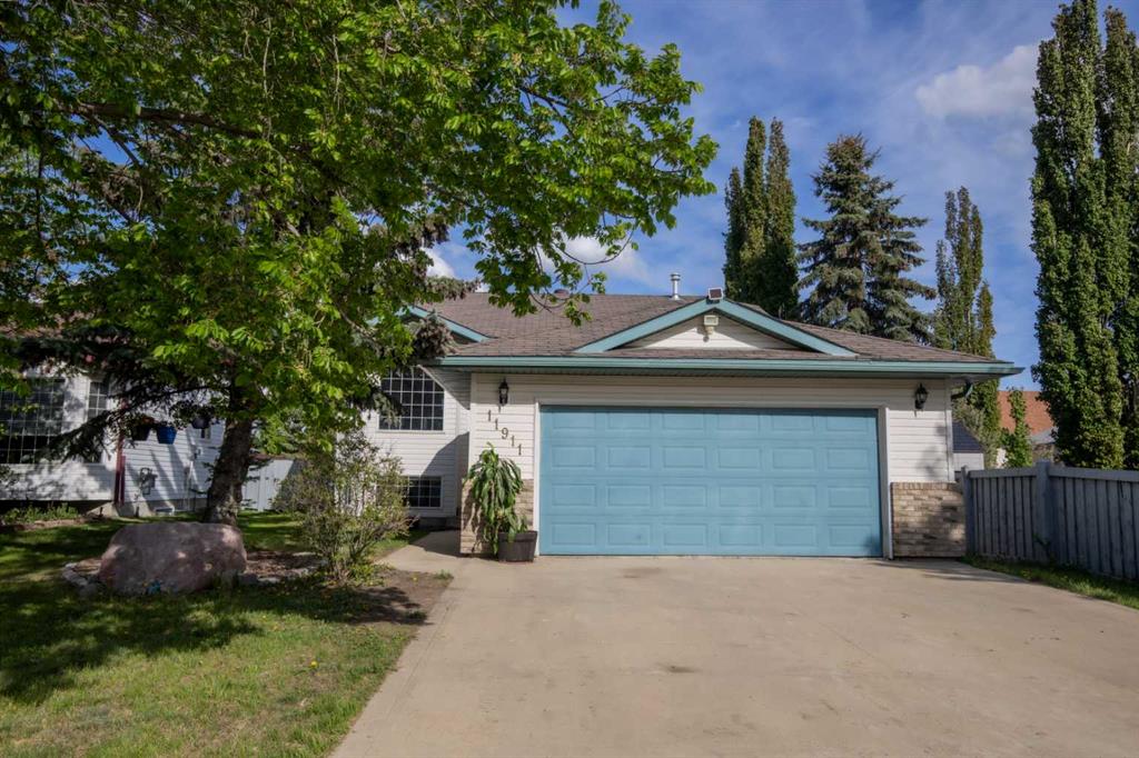 Picture of 11911 Crystal Lake Drive , Grande Prairie Real Estate Listing