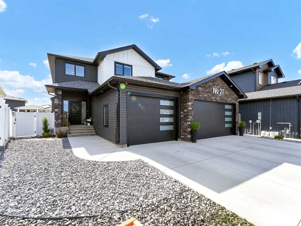 Picture of 21 Hamptons Gate SE, Medicine Hat Real Estate Listing