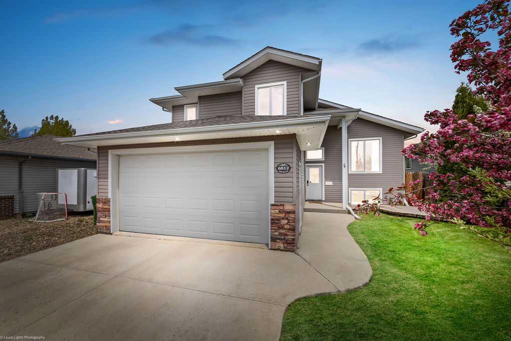 Picture of 6812 39 A Street , Lloydminster Real Estate Listing