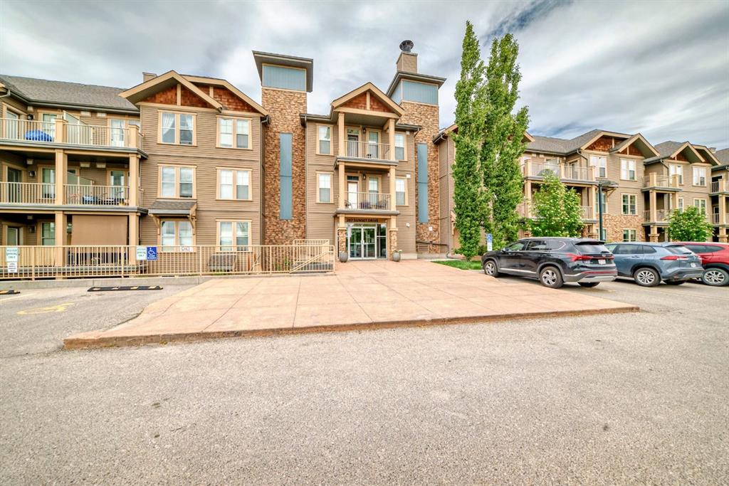 Picture of 327, 207 Sunset Drive , Cochrane Real Estate Listing