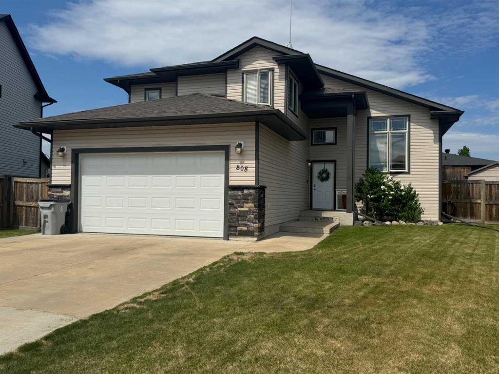 Picture of 808 11 Street SE, Slave Lake Real Estate Listing