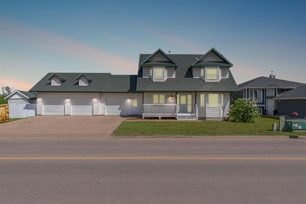 Picture of 410 Athabasca Avenue , Fort McMurray Real Estate Listing