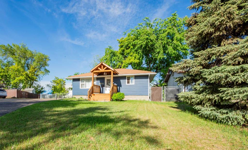 Picture of 9825 111 Avenue , Grande Prairie Real Estate Listing