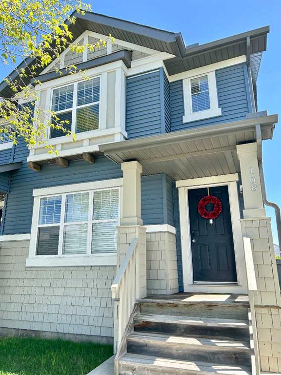 Picture of 108 Eversyde Boulevard SW, Calgary Real Estate Listing