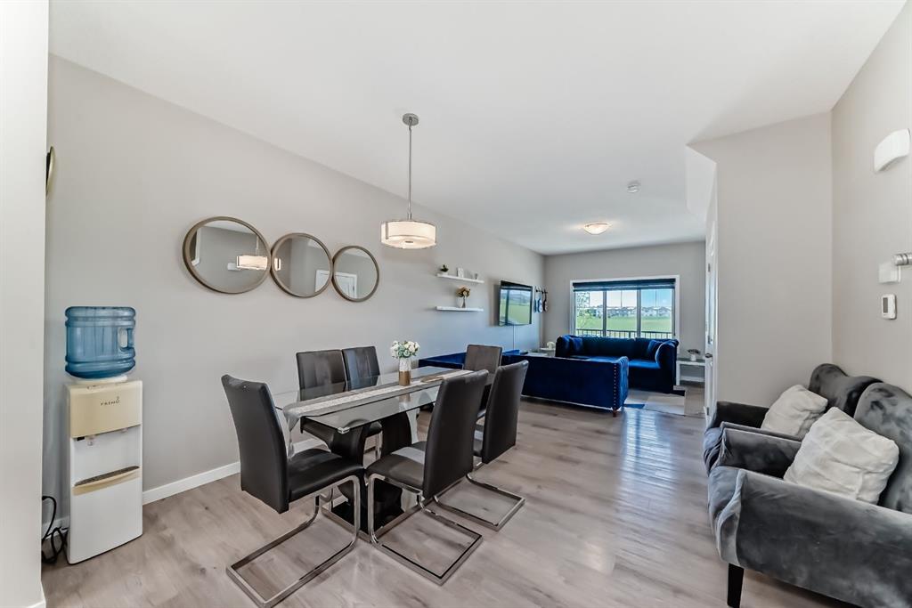 Picture of 50 cornerbrook Manor NE, Calgary Real Estate Listing