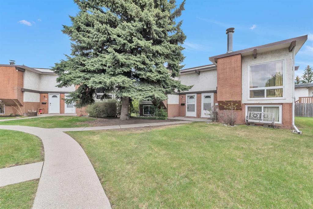 Picture of 114 Pinemont Bay NE, Calgary Real Estate Listing