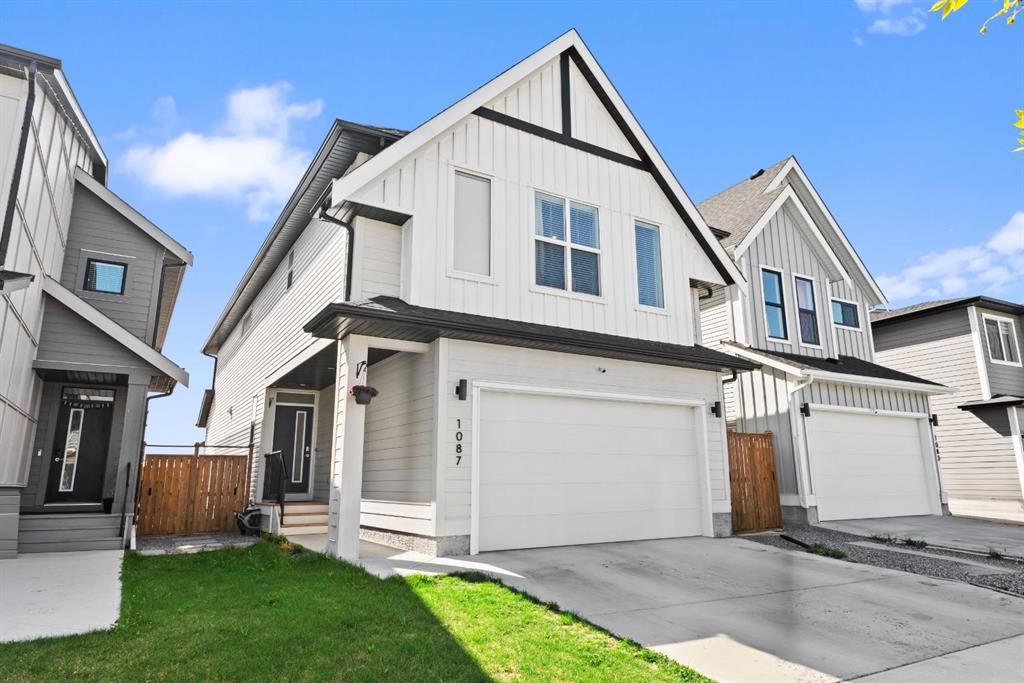 Picture of 1087 Copperfield Boulevard SE, Calgary Real Estate Listing