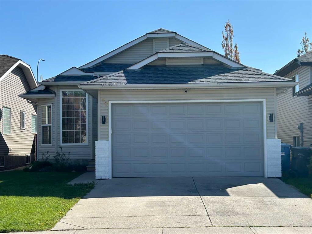 Picture of 96 Douglas Ridge Close SE, Calgary Real Estate Listing