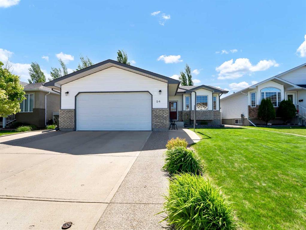 Picture of 24 Sunrise Circle SW, Medicine Hat Real Estate Listing