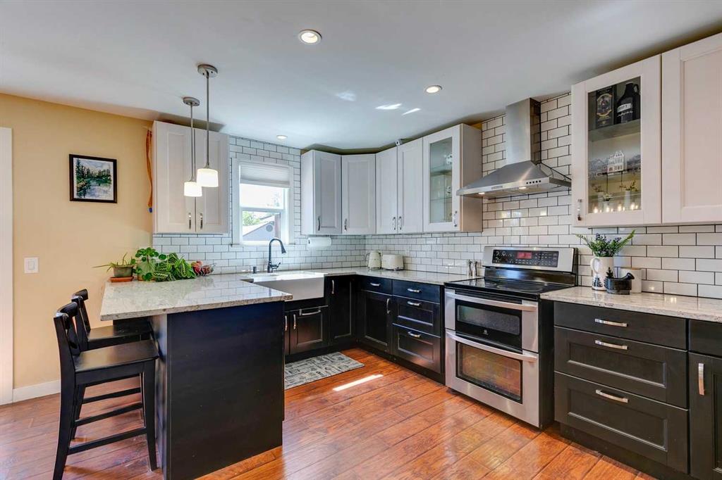 Picture of 14655 Deer Run Drive SE, Calgary Real Estate Listing