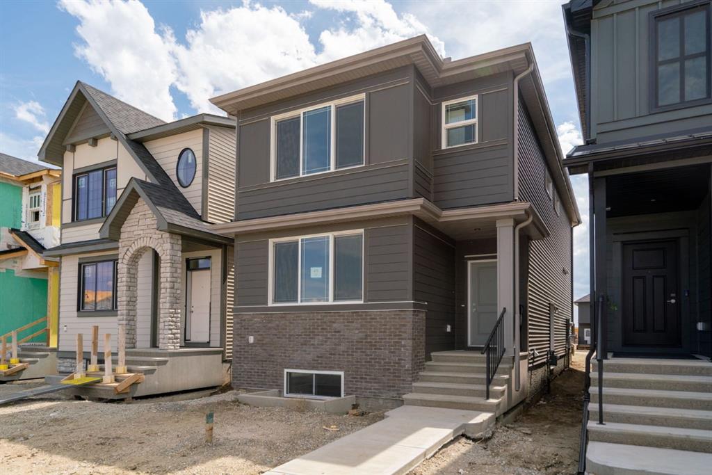 Picture of 672 Buffaloberry Manor SE, Calgary Real Estate Listing