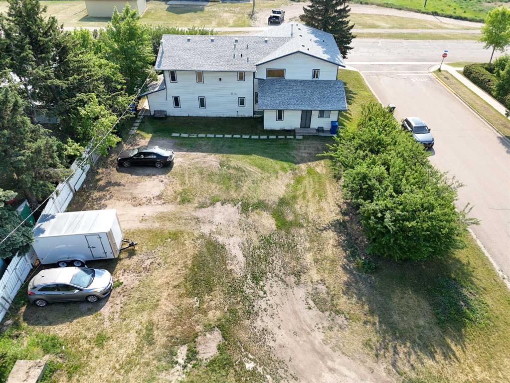 Picture of 204 1 Avenue SE, Three Hills Real Estate Listing