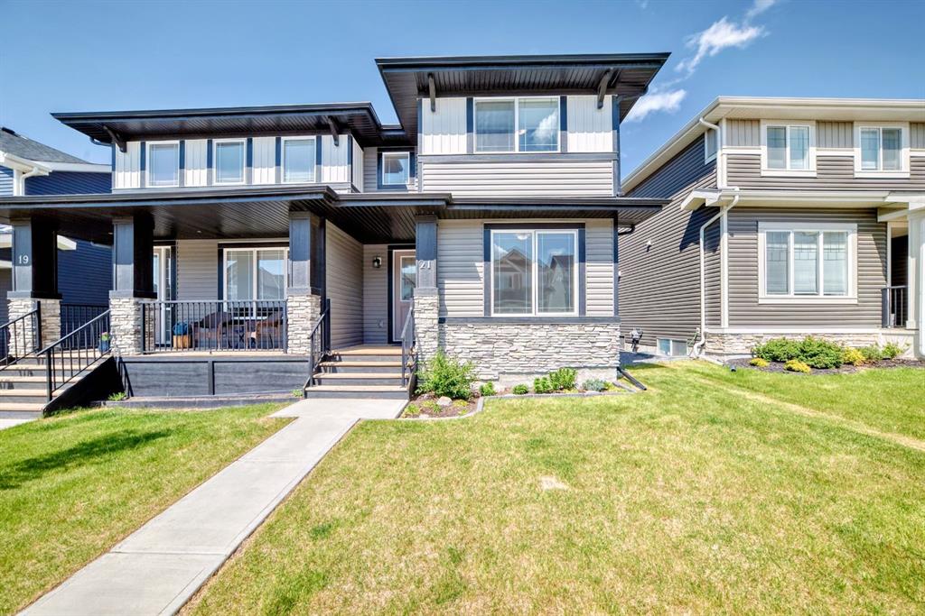 Picture of 21 Sunrise Heights , Cochrane Real Estate Listing