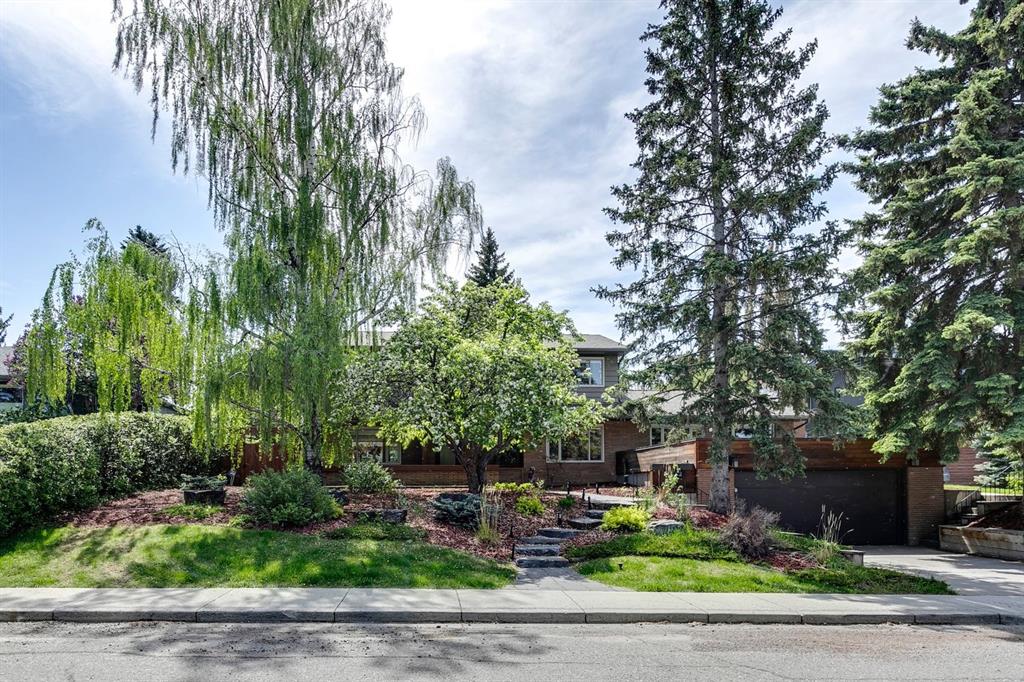 Picture of 4412 Coronation Drive SW, Calgary Real Estate Listing