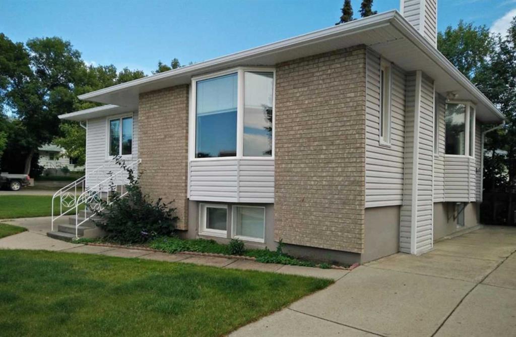 Picture of 1254 9A Avenue S, Lethbridge Real Estate Listing