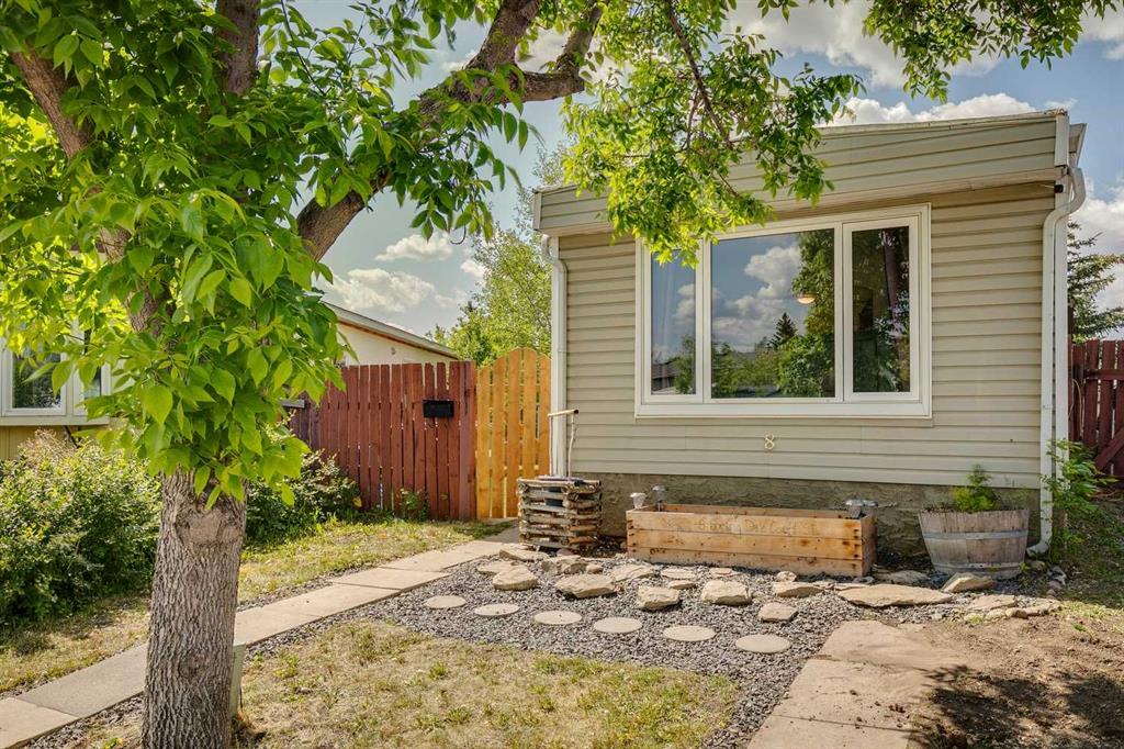 Picture of 8 Spring Dale Court SE, Airdrie Real Estate Listing