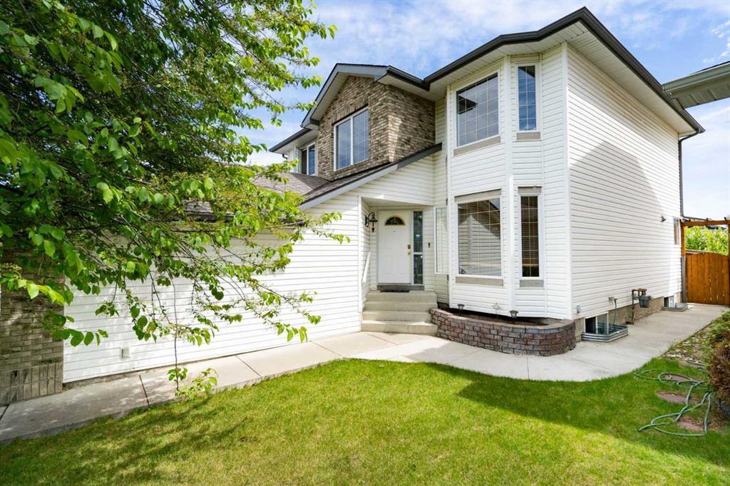 Picture of 175 Panorama Hills Close NW, Calgary Real Estate Listing