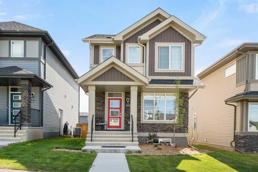 Picture of 490 River Avenue , Cochrane Real Estate Listing