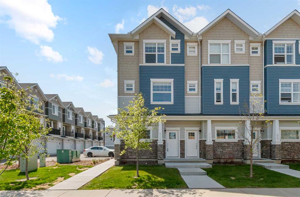 Picture of 909, 115 Sagewood Drive SW, Airdrie Real Estate Listing