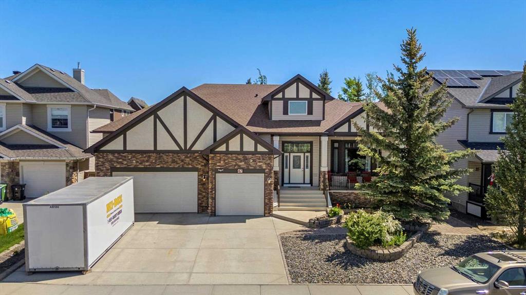 Picture of 47 Rockywood Circle NW, Calgary Real Estate Listing
