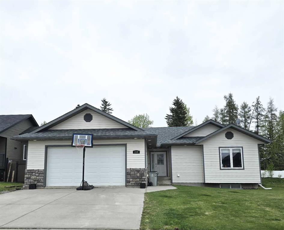 Picture of 1519 41 Street , Edson Real Estate Listing