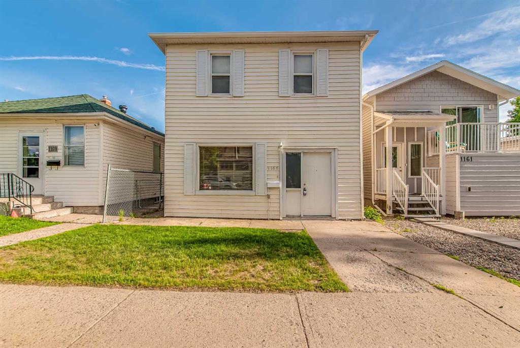 Picture of 1165 Queen Street SE, Medicine Hat Real Estate Listing