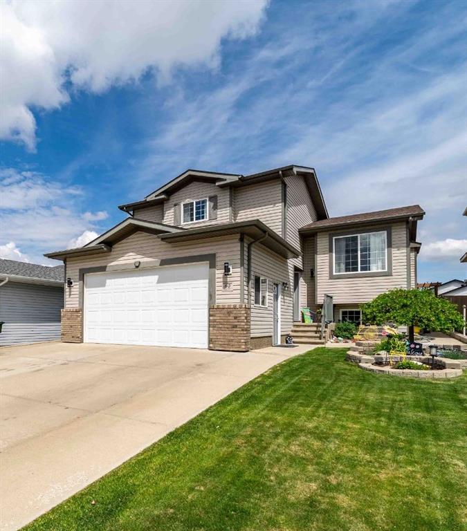 Picture of 60 Terrace Close NE, Medicine Hat Real Estate Listing