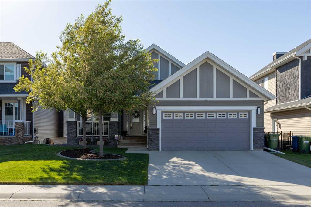 Picture of 2405 Bayside Circle SW, Airdrie Real Estate Listing