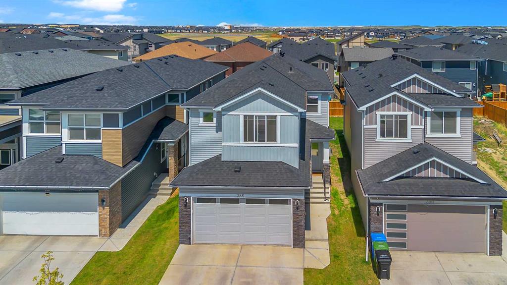 Picture of 386 Corner Meadows Way NE, Calgary Real Estate Listing