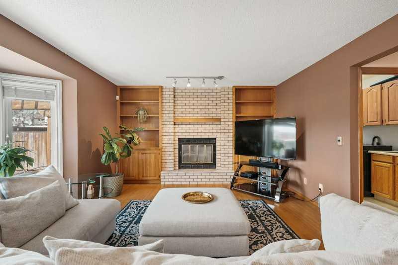 Picture of 23 Edgepark Way NW, Calgary Real Estate Listing
