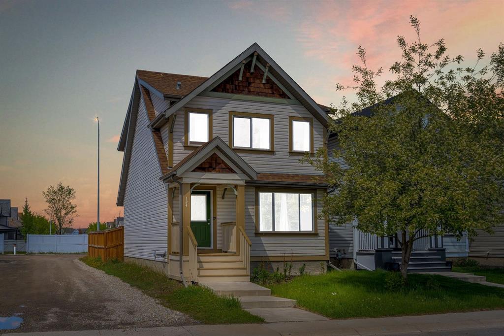 Picture of 124 Copperfield Rise SE, Calgary Real Estate Listing
