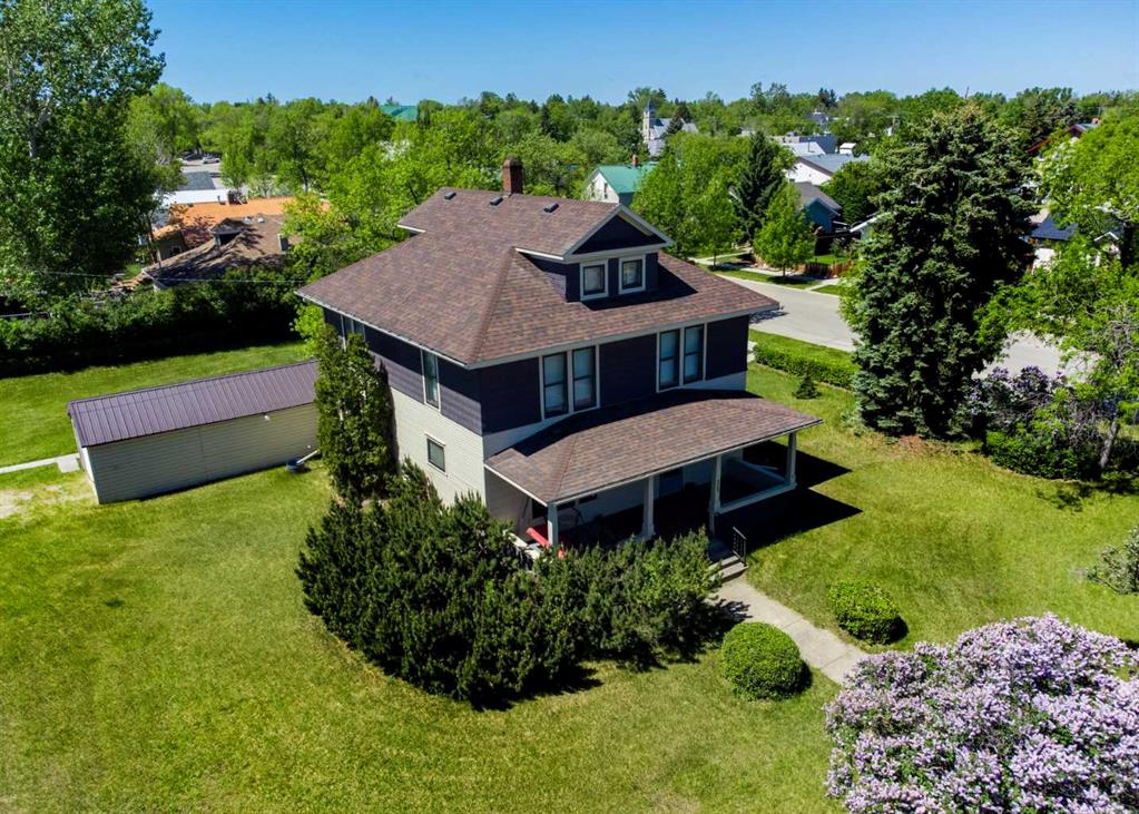 Picture of 2203 21 Street , Nanton Real Estate Listing