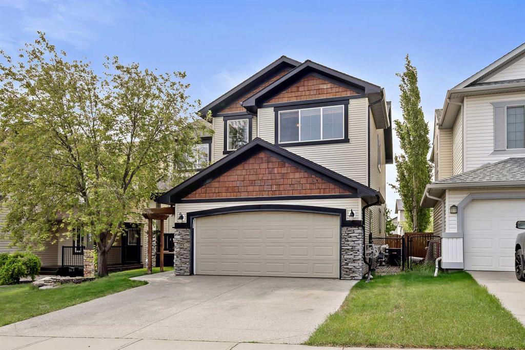 Picture of 709 Fairways Green NW, Airdrie Real Estate Listing