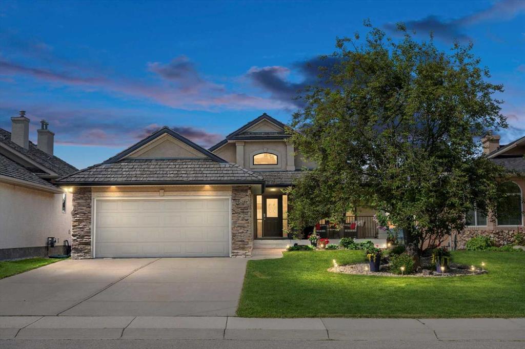Picture of 180 Gleneagles View , Cochrane Real Estate Listing
