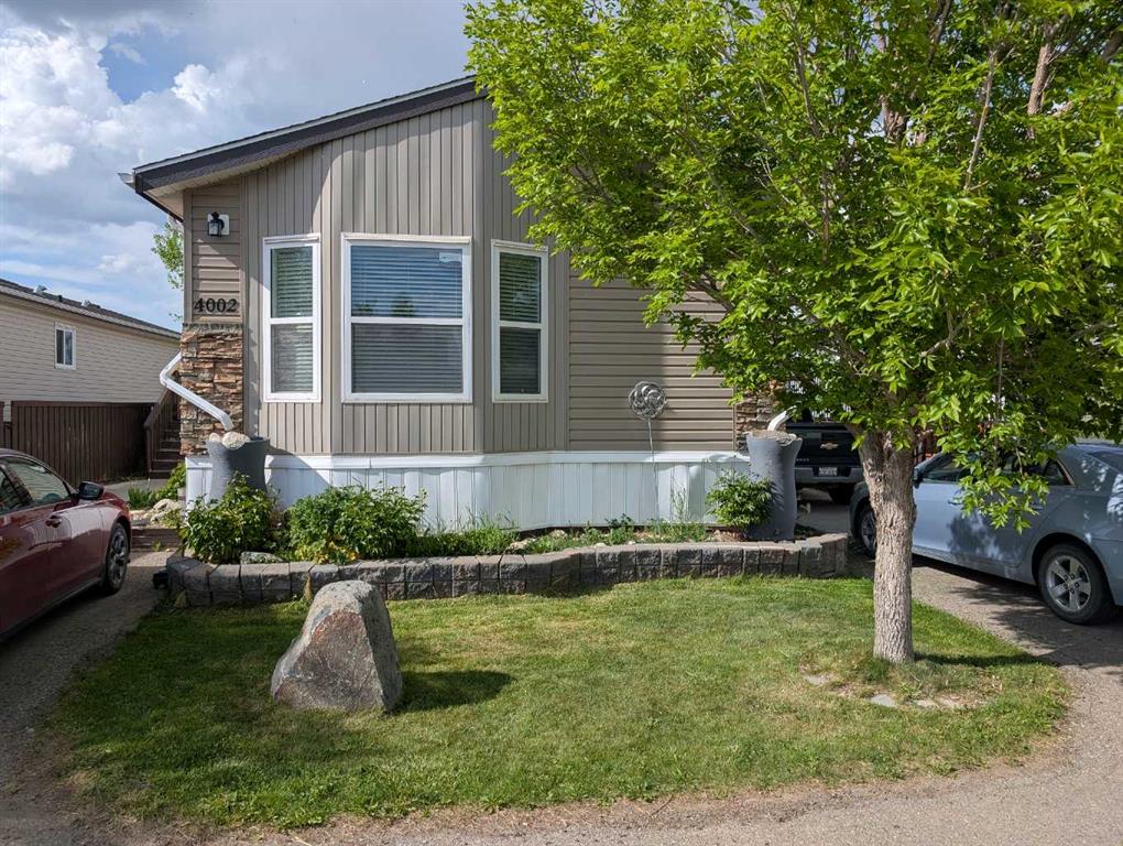 Picture of 4002 Applewood Road , Coaldale Real Estate Listing