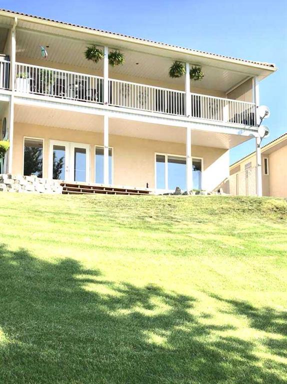 Picture of B, 410 Canyon Boulevard W, Lethbridge Real Estate Listing