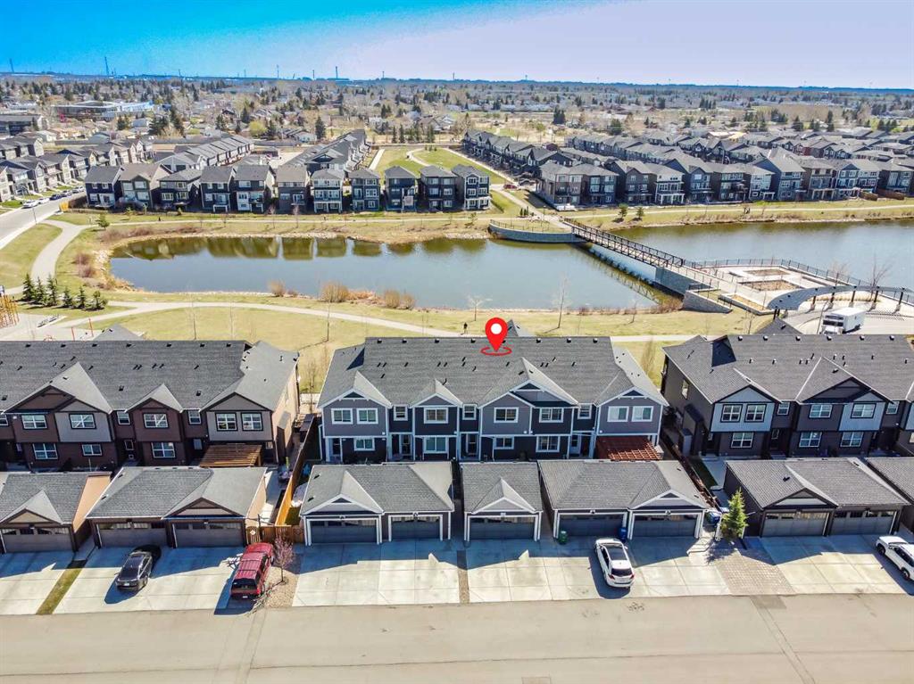 Picture of 248 Midyard Lane SW, Airdrie Real Estate Listing