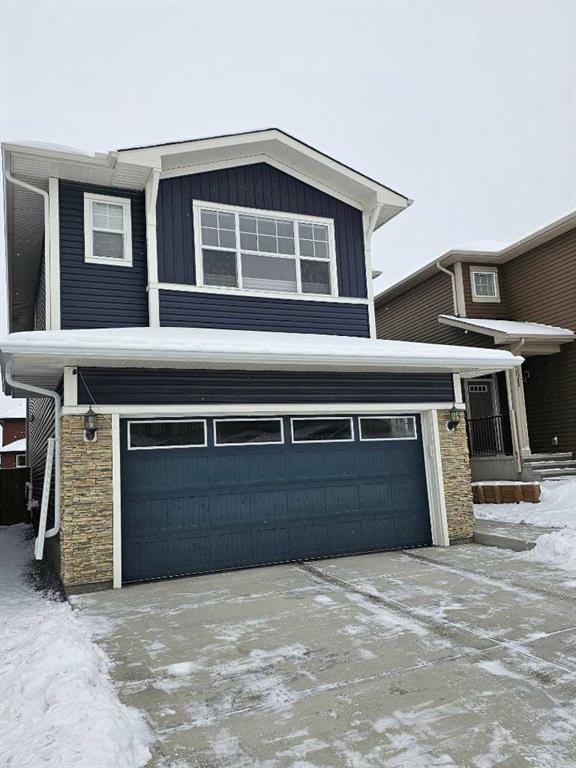Picture of 43 Evansglen Circle NW, Calgary Real Estate Listing