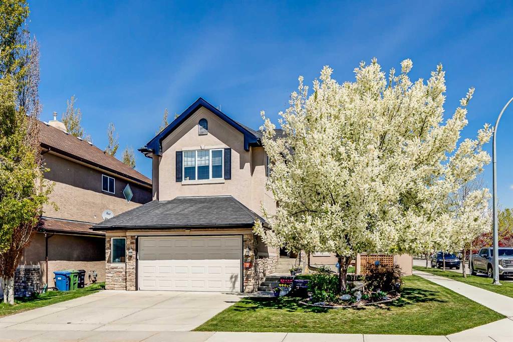 Picture of 4 Tuscany Glen Gate NW, Calgary Real Estate Listing