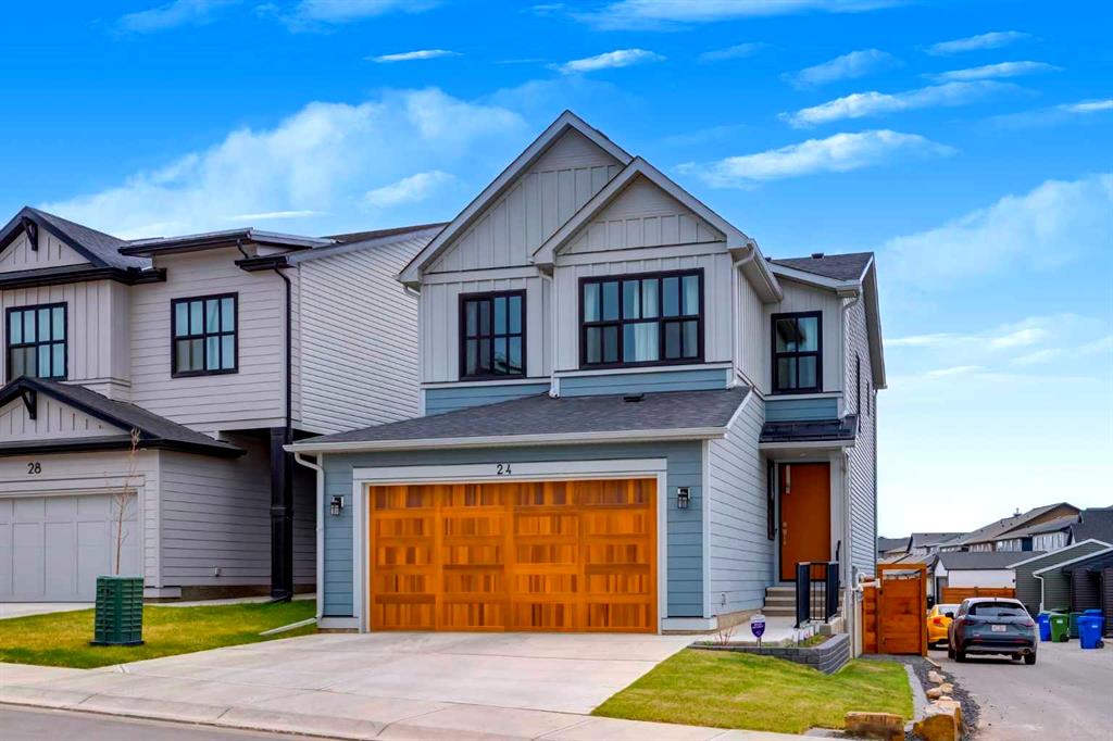 Picture of 24 Royston Rise NW, Calgary Real Estate Listing