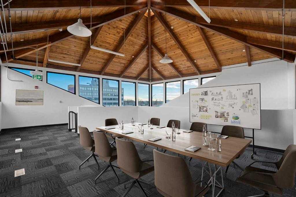 Picture of 1006, 4515 Macleod Trail SW, Calgary Real Estate Listing