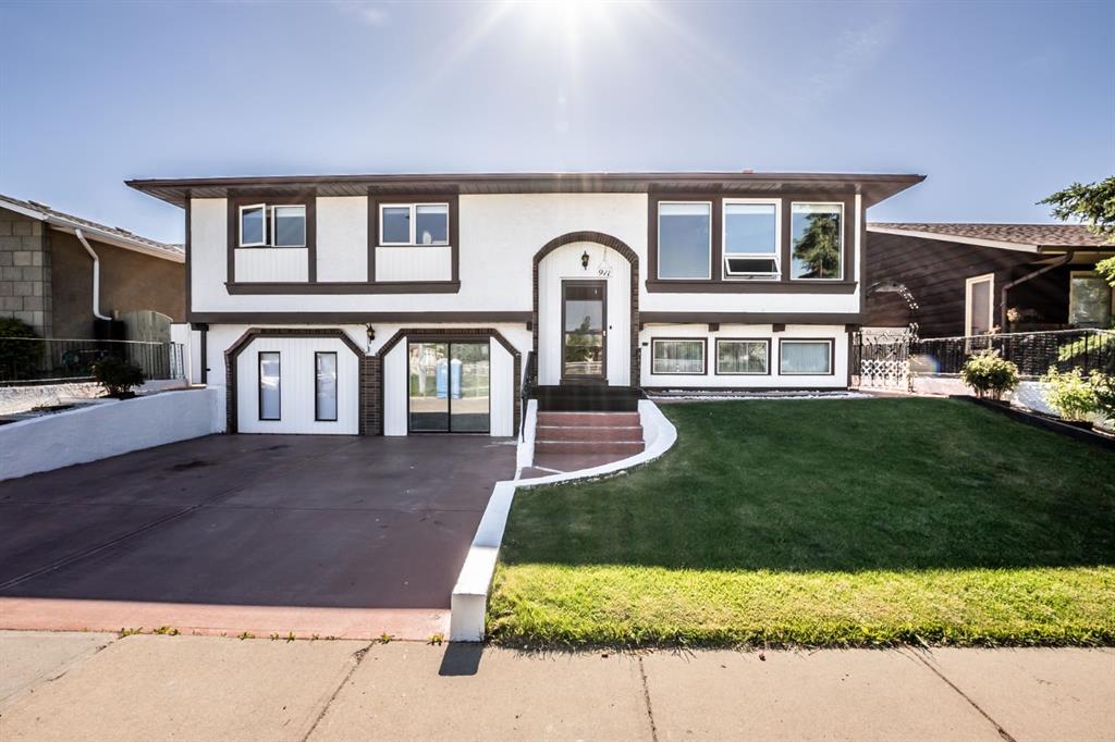 Picture of 911 12 Street SE, High River Real Estate Listing