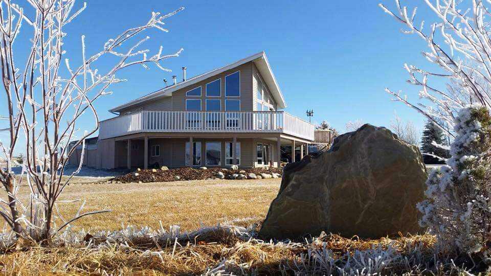 Picture of 434158 Clear Mountain Drive E, Rural Foothills County Real Estate Listing